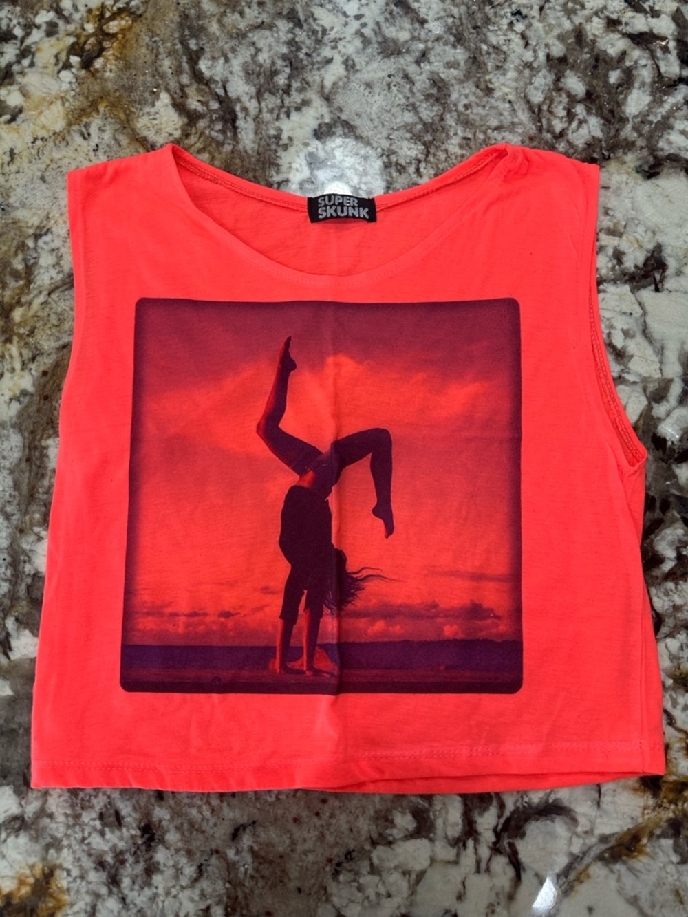 Coral Graphic Crop Tank Top